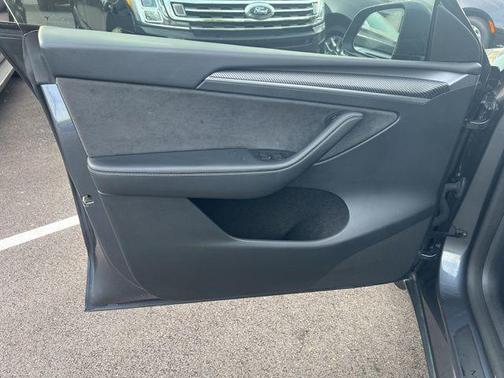 Midnight Silver Metallic 2023 Tesla Model Y Performance Dual Motor All-Wheel Drive