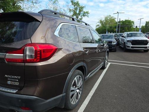 Cinnamon Brown Pearl 2019 Subaru Ascent Limited 8-Passenger