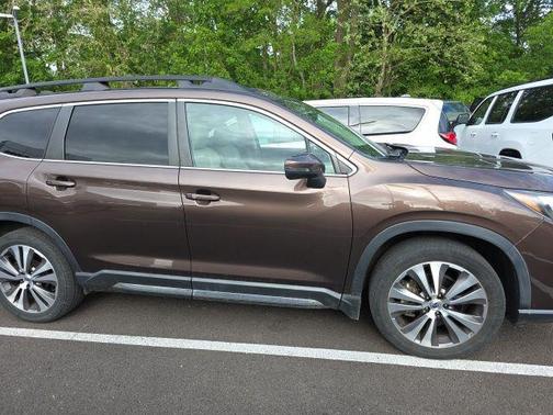 Cinnamon Brown Pearl 2019 Subaru Ascent Limited 8-Passenger