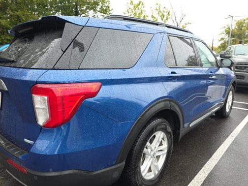 Atlas Blue Metallic 2020 Ford Explorer XLT