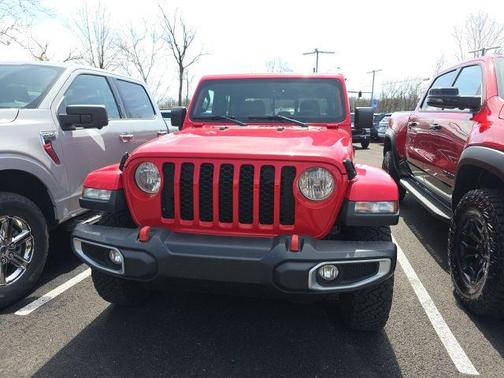 Firecracker Red Clearcoat 2023 Jeep Gladiator Sport