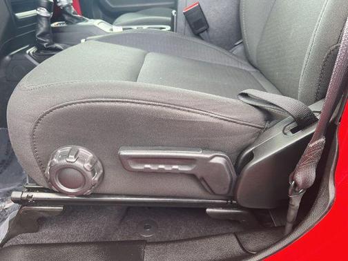 Firecracker Red Clearcoat 2023 Jeep Gladiator Sport S