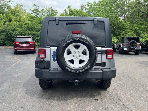 2017 Jeep Wrangler Sport