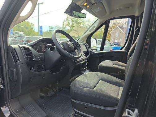 2026 RAM ProMaster 2500 Tradesman