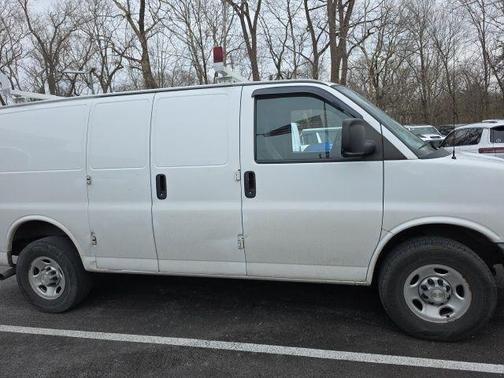 2021 Chevrolet Express 2500 RWD 2500 Regular Wheelbase WT