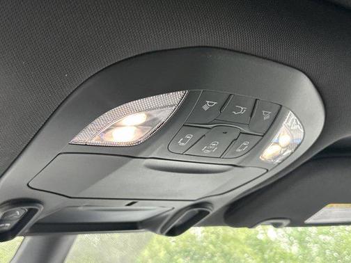 Hydro Blue Pearlcoat 2027 Chrysler Pacifica L