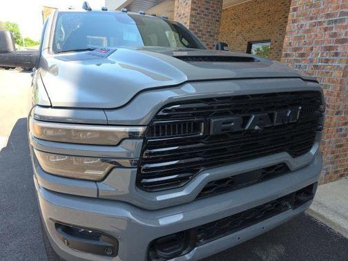 Ceramic Gray Clearcoat 2026 RAM 2500 Laramie Crew Cab 4x4 6'4' Box