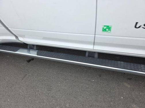 Bright White Clearcoat 2021 RAM 3500 Big Horn