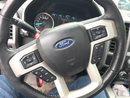 Oxford White 2018 Ford F-150 Lariat