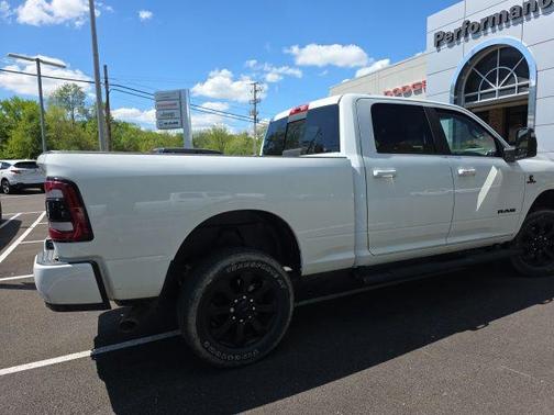 Bright White Clearcoat 2024 RAM 2500 Laramie Crew Cab 4x4 6'4' Box