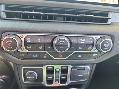 2025 Jeep Wrangler 4xe Sport S