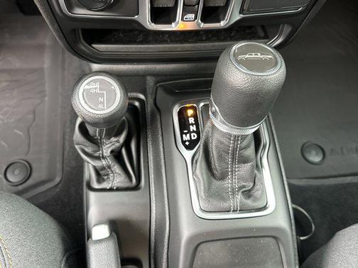 2026 Jeep Gladiator Sport S