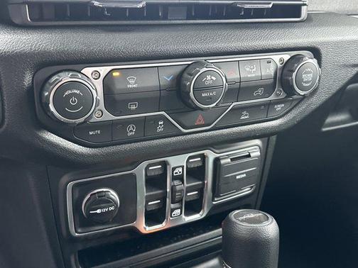 2026 Jeep Gladiator Sport S