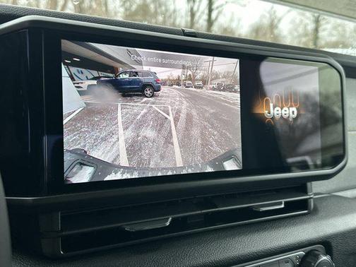 2026 Jeep Gladiator Sport S