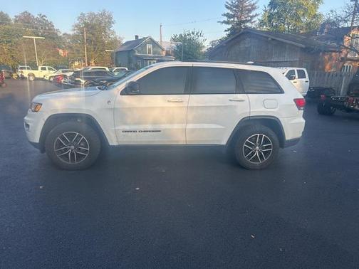 2017 Jeep Grand Cherokee Trailhawk