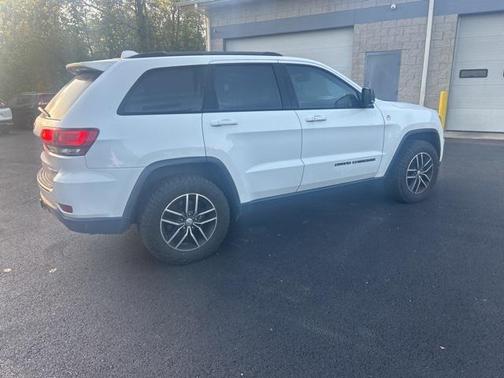 2017 Jeep Grand Cherokee Trailhawk