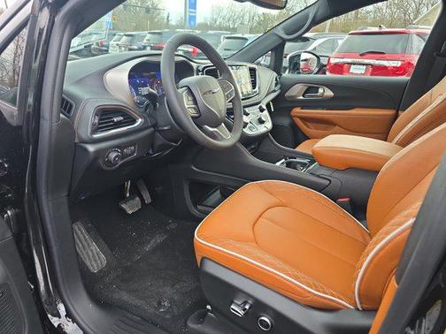 2026 Chrysler Pacifica L