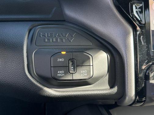 2026 RAM 2500 Big Horn Crew Cab 4x4 6'4' Box