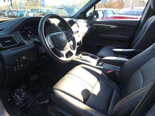 2022 Honda Passport AWD TrailSport