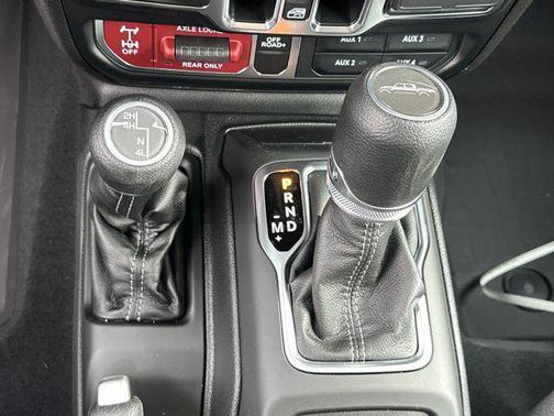 2026 Jeep Gladiator Willys