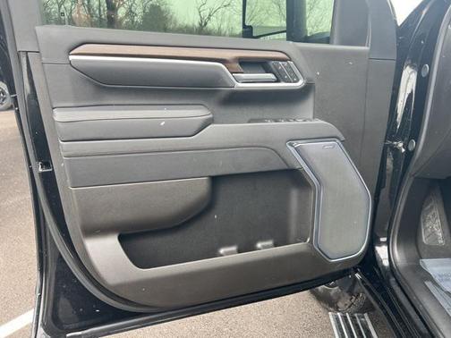 2025 Chevrolet Silverado 2500 High Country