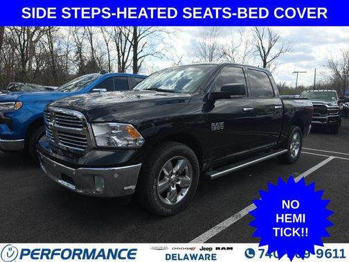 Brilliant Black Crystal Pearlcoat 2017 RAM 1500 Big Horn