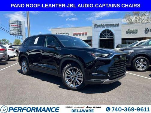Midnight Black Metallic 2025 Toyota Grand Highlander Platinum