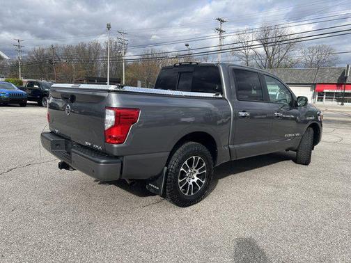 2020 Nissan Titan SV