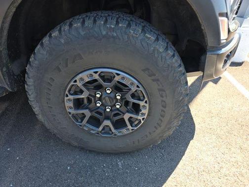 Agate Black Metallic 2023 Ford F-150 Raptor