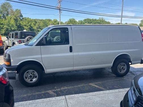 2023 GMC Savana 2500 Work Van