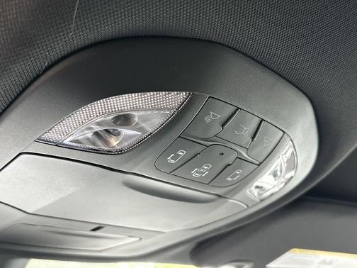 Diamond Black Crystal Pearlcoat 2027 Chrysler Pacifica L