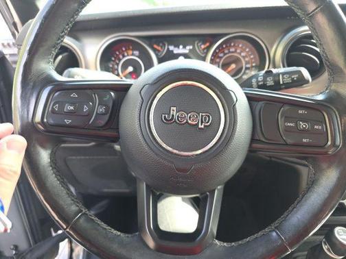 Granite Crystal Metallic Clearcoat 2019 Jeep Wrangler Unlimited Sport