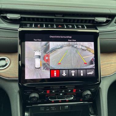 2024 Jeep Grand Cherokee Summit