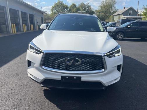 2022 INFINITI QX50 LUXE AWD
