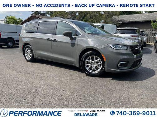 2022 Chrysler Pacifica Touring L