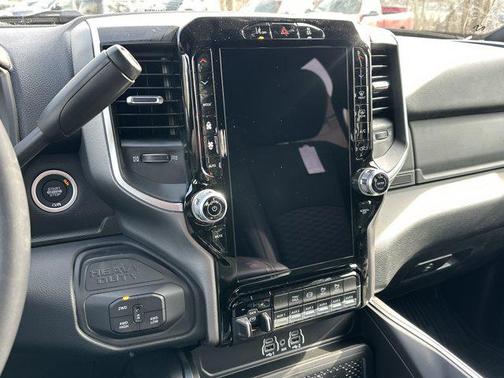 2026 RAM 2500 Big Horn Crew Cab 4x4 6'4' Box