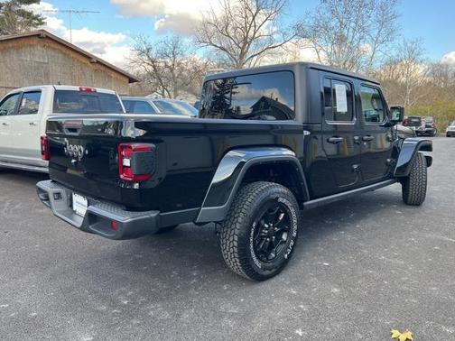 2022 Jeep Gladiator Willys 4x4