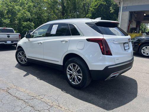 2021 Cadillac XT5 Premium Luxury