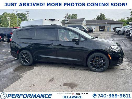 2021 Chrysler Pacifica Limited