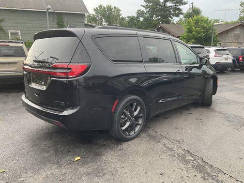 2021 Chrysler Pacifica Limited