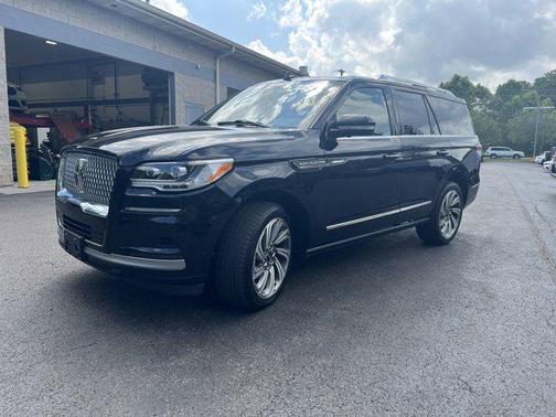 2022 Lincoln Navigator Reserve