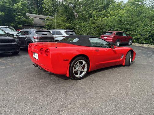 2001 Chevrolet Corvette Base