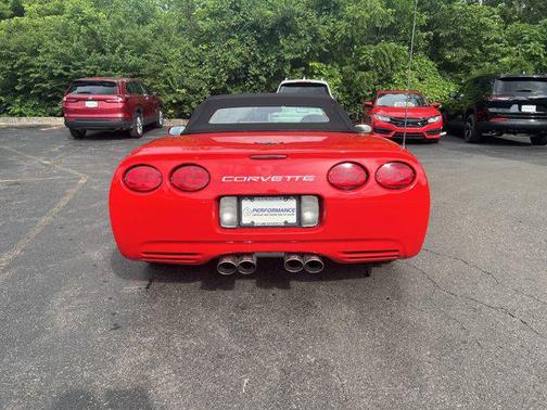 2001 Chevrolet Corvette Base