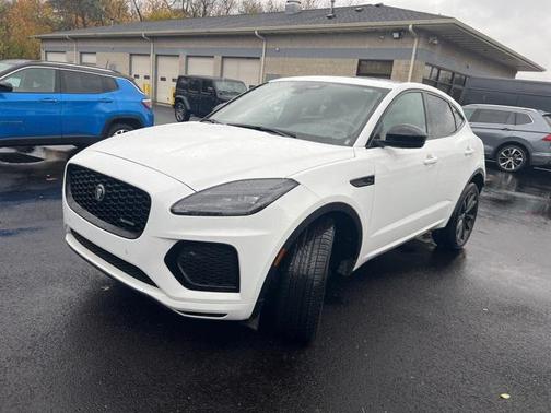 2024 Jaguar E-PACE R-Dynamic SE P250 AWD Automatic