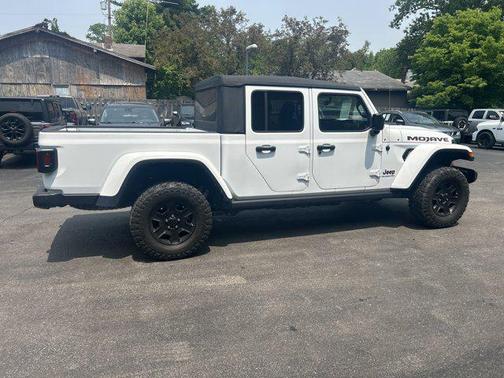 2022 Jeep Gladiator Mojave