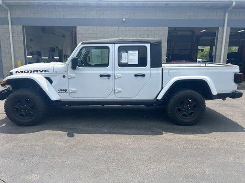 2022 Jeep Gladiator Mojave