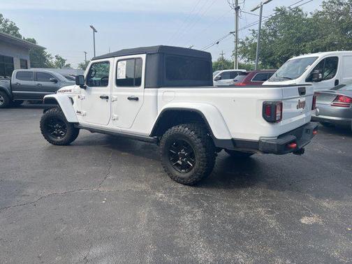 2022 Jeep Gladiator Mojave