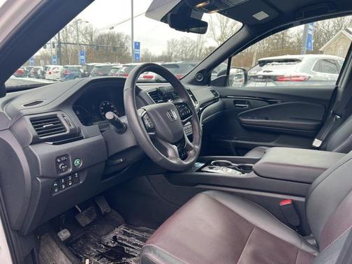 2024 Honda Ridgeline Black