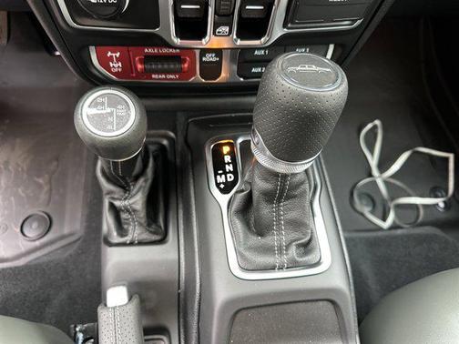 2026 Jeep Gladiator Mojave X