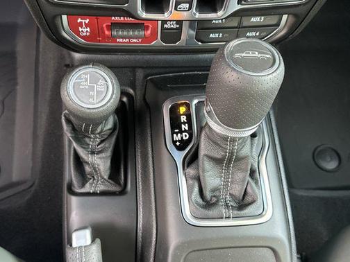 2026 Jeep Gladiator Mojave X 4x4